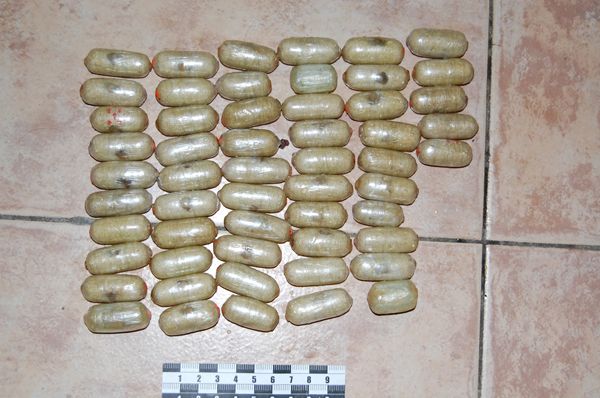 Инвалид без ноги пытался провести в себе в Новосибирск полкилограмма героина