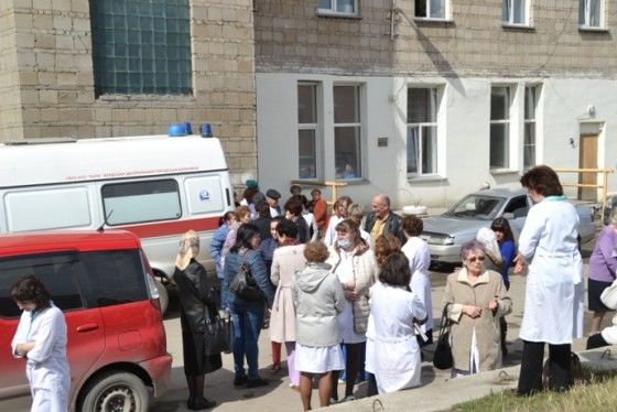 «Бомба» в бердской поликлинике оказалась медицинским оборудованием