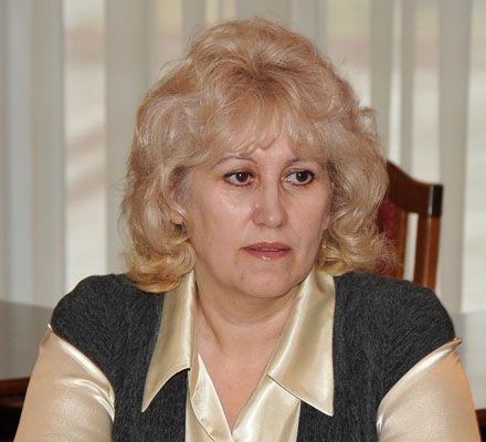 Новосибирские госдумцы спрашивают: почему Потапову 10 лет строгого, а Васильевой условный срок?