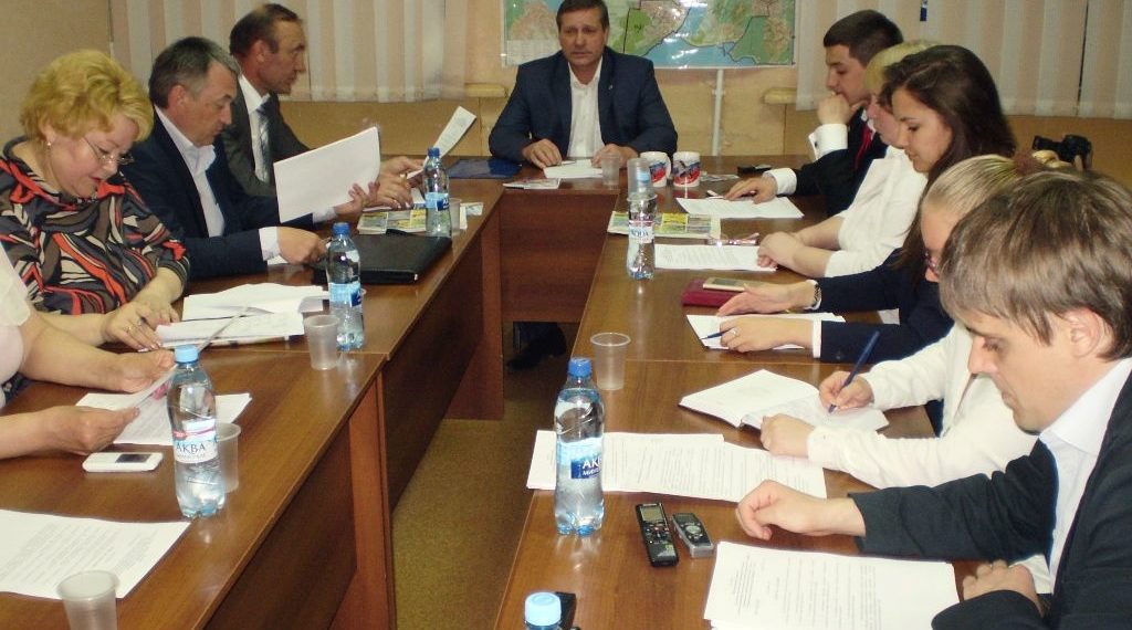 Свыше тысячи кандидатов зарегистрировал оргкомитет Народного голосования