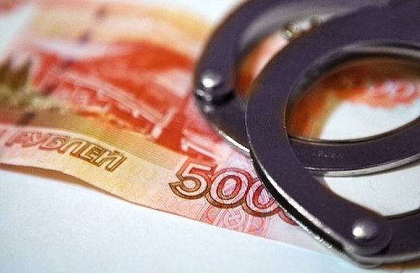 23-летний полицейский задержан по подозрению в получении взятки 1 мая