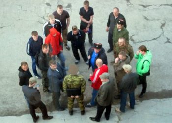 «Православные активисты» попытались сорвать встречу новосибирского РПР-Парнас с Касьяновым