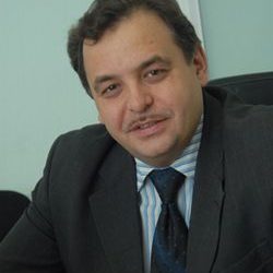 Коммунист Ренат Сулейманов стал одним из заместителей председателя горсовета