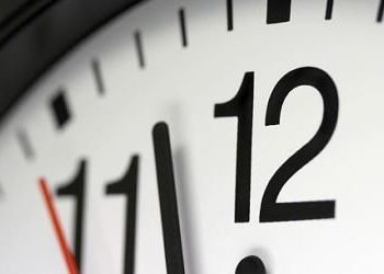 Новосибирские законодатели одобрили переход в шестую часовую зону