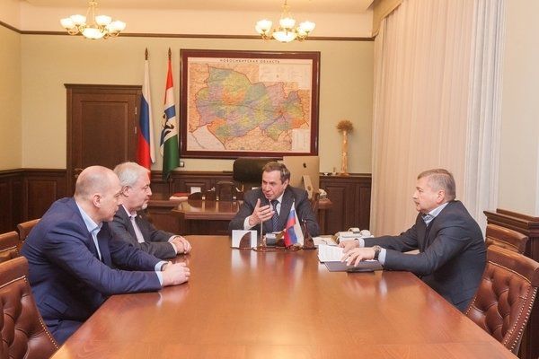 Фастовский останется генменеджером хоккейной «Сибири» еще на два года