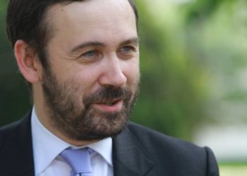 Депутат Илья Пономарев отдал долг родине