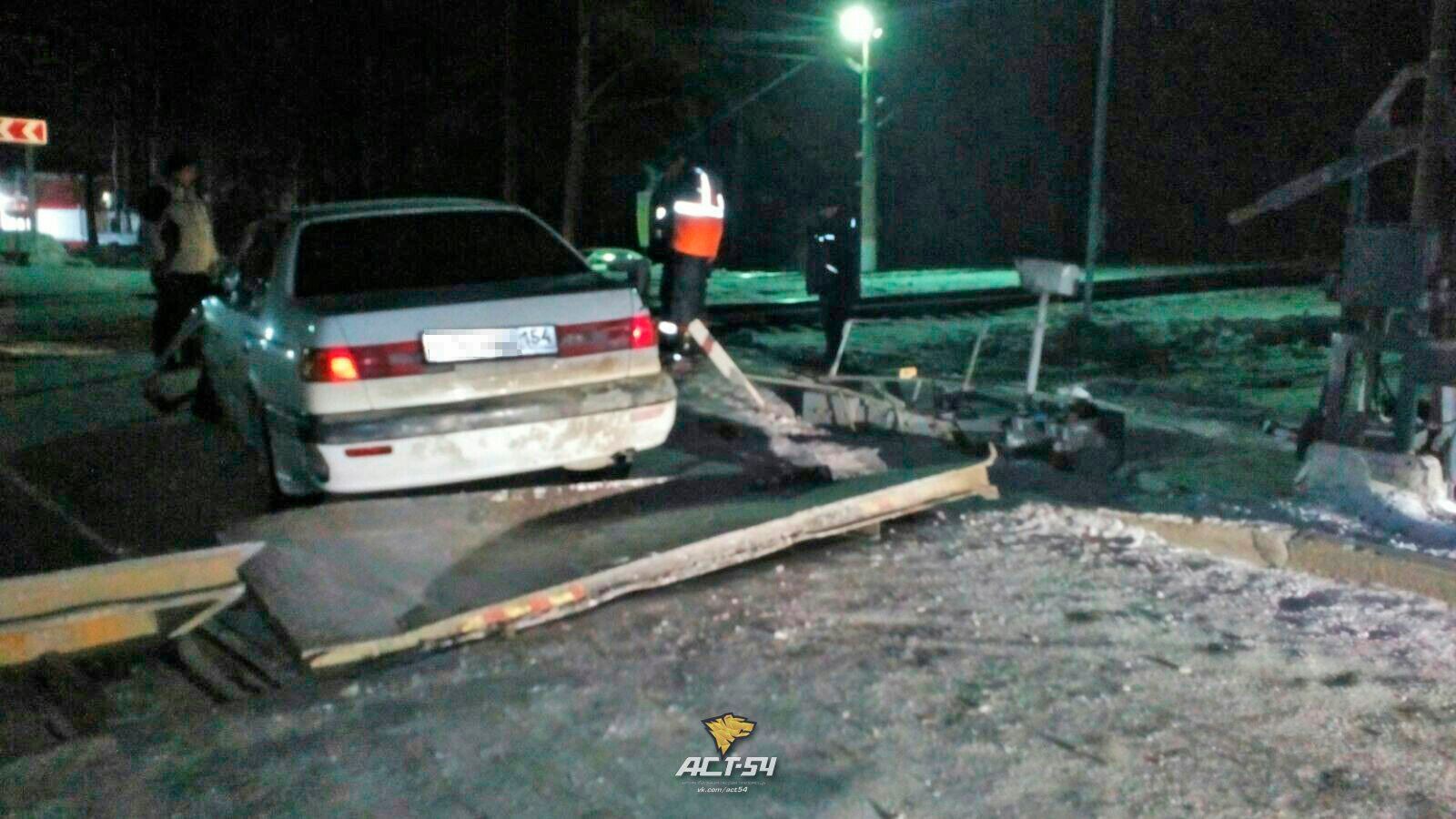 Угонщик причинил ущерб железной дороге, удирая от полицейских (фото) |  НДН.Инфо