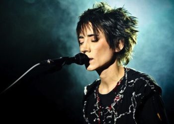 Новосибирцам предлагают сходить на концерт Земфиры по фальшивым билетам