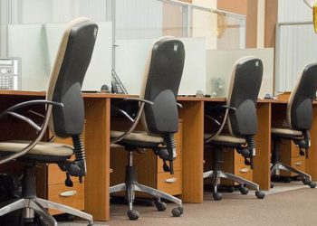 Почти 50 тысяч сотрудников попали под сокращение в восьми крупных банках