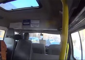 В Интернете появилось видео расстрела маршрутки в Калининском районе