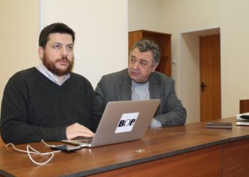 Мерчендайзер и охранник из НОД выступили в суде по «микрофонному делу»