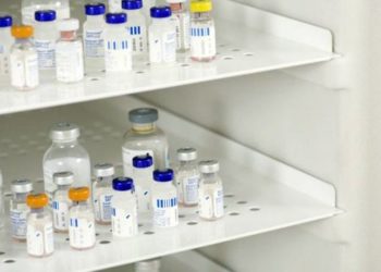 Вакцины в детсадах Новосибирска хранились с нарушением норм