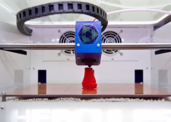 Сибирские ученые научились печатать искусственные кости на 3D-принтере