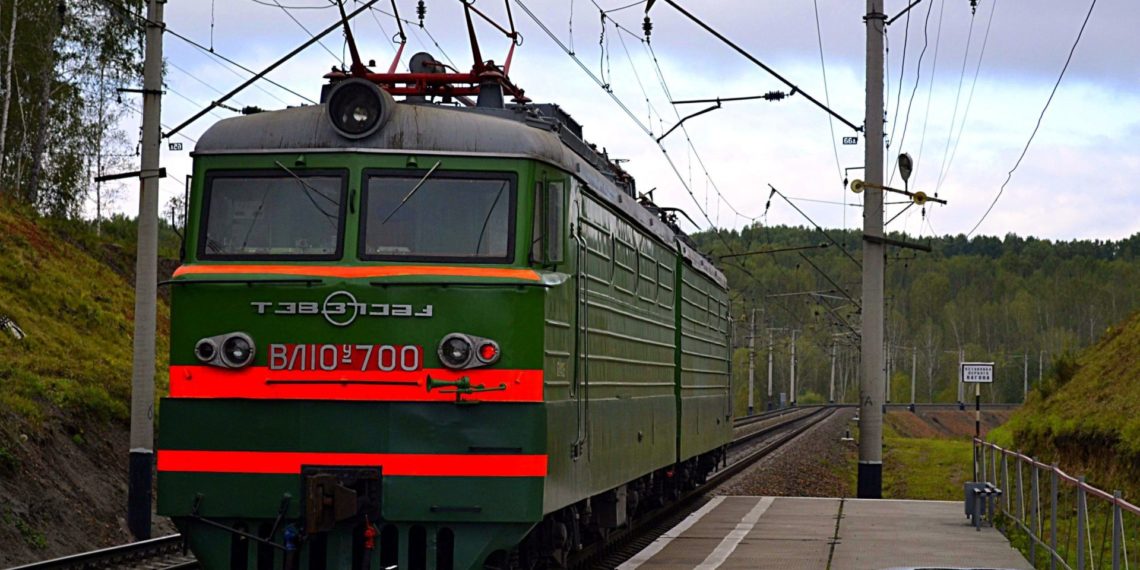 Железнодорожник пойдет под суд за кражу шунтов с электровоза под Новосибирском