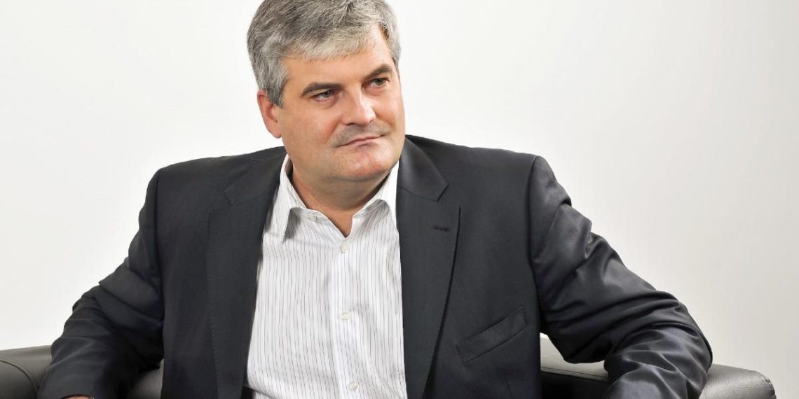 Нужно менять подходы