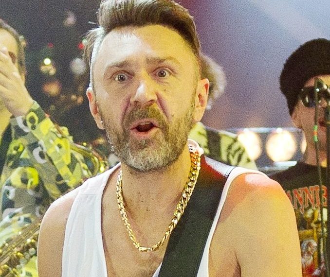 Как отожжет Шнуров в новогоднюю ночь? (фоторепортаж)