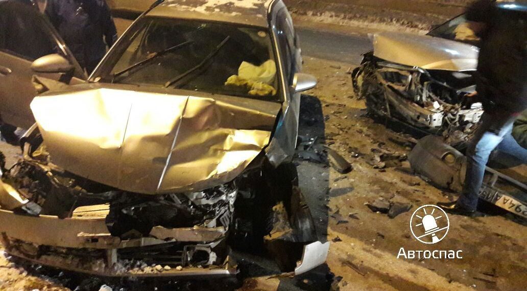 Пьяного водителя не спасла подушка безопасности при лобовом ДТП в Новосибирске