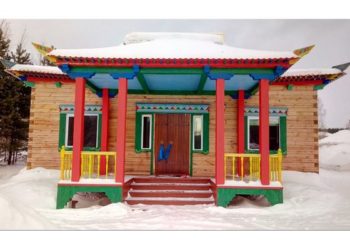 Новосибирские буддисты пригласили горожан очиститься огнем