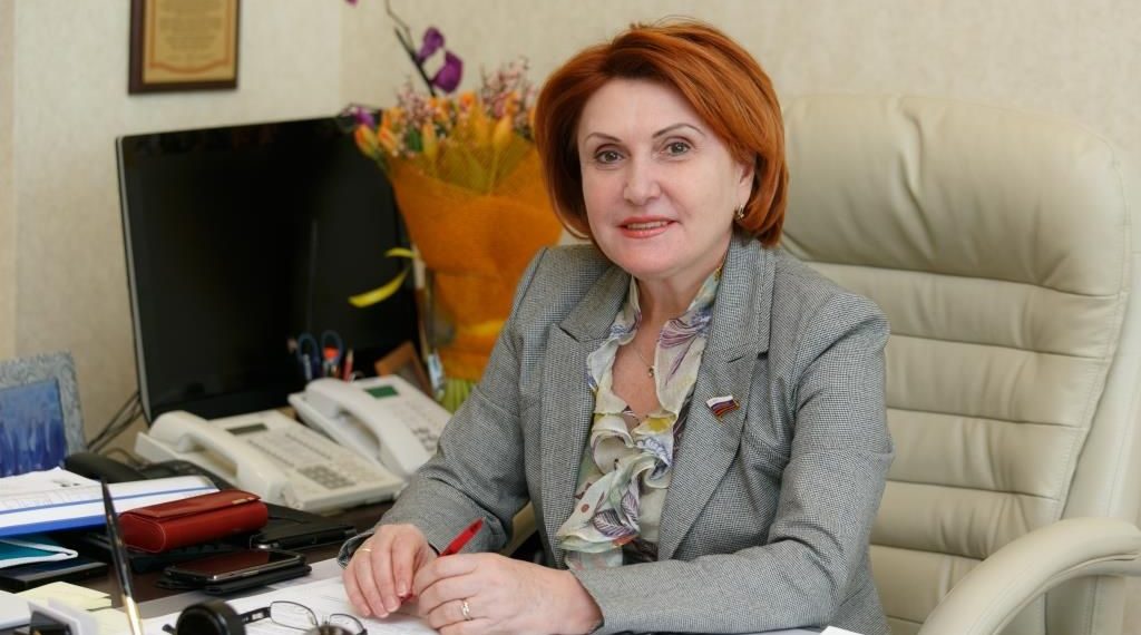 Шесть против четырех — новосибирские сенаторы Болтенко и Лаптев отчитались о своих доходах