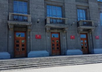 Власти Новосибирска допустили введение внешнего финансового управления городом