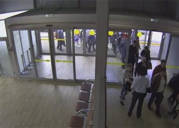 Школьница сбежала из Новосибирска в Краснодар к виртуальному другу, а встретила ее полиция