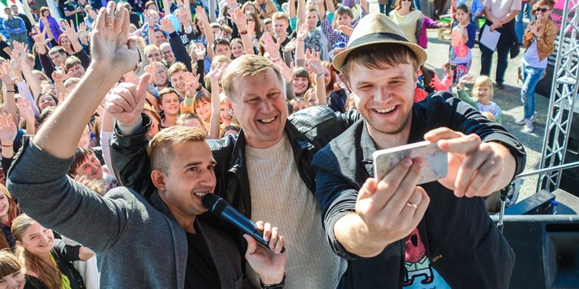 Конкурс с призами на лучшее селфи с мэром стартовал в Новосибирске