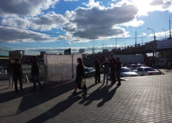 Соцопрос о мусорной концессии и новом ЛДС проводят на улицах Новосибирска