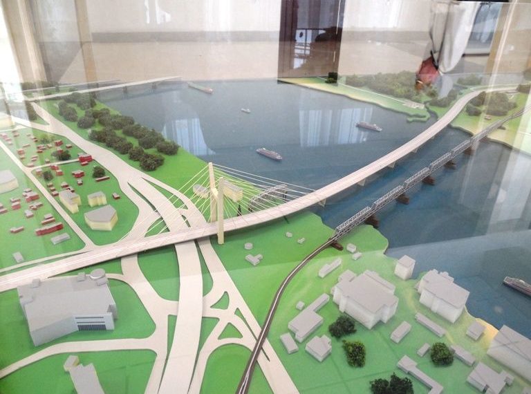 Федеральный грант на четвертый мост в Новосибирске завис еще на год