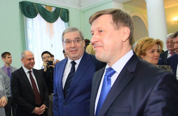 Анатолий Локоть «сделал предложение» мэру Новосибирска 90-х