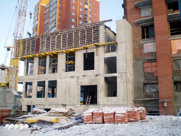 Семь долгостроев планирует сдать мэрия Новосибирска в 2018 году