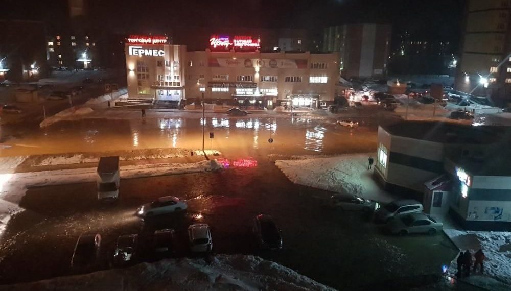 Бердск почти полностью оказался без водоснабжения после коммунальной аварии