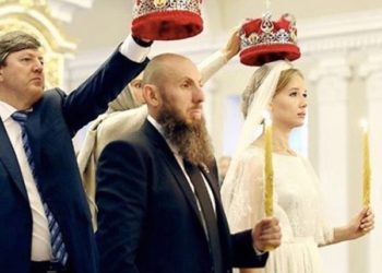 Суд предложил Кехману раскрыть доходы его супруги