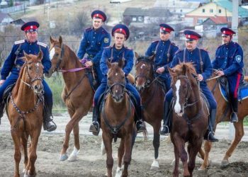 В Югре власти намерены подчинить казаков «Закону о полиции»