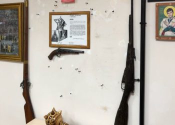 Атамана заподозрили в краже казачьей атрибутики в Северной столице