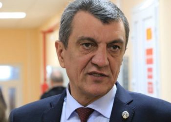 Сибирский полпред предложил использовать казаков вместо пожарных самолетов