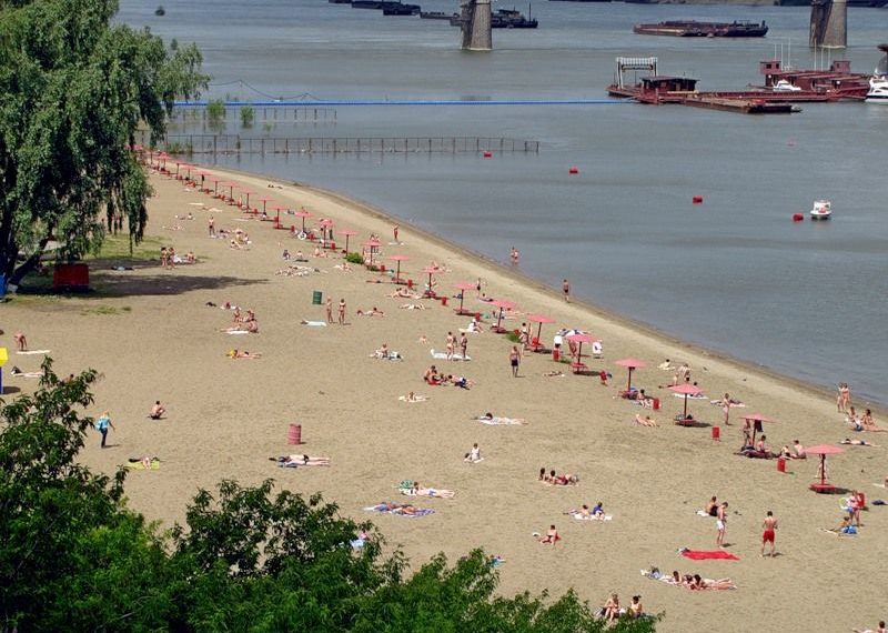 МЧС разрешило новосибирцам купаться на трех городских пляжах