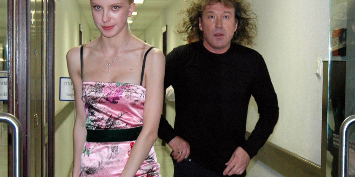 Кузьмин развелся с молодой женой