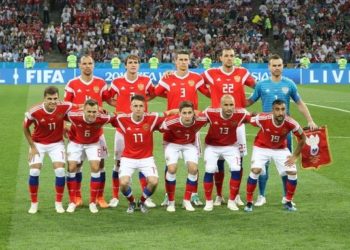 Премии у футболистов сборной России не отберут, заявила Голодец