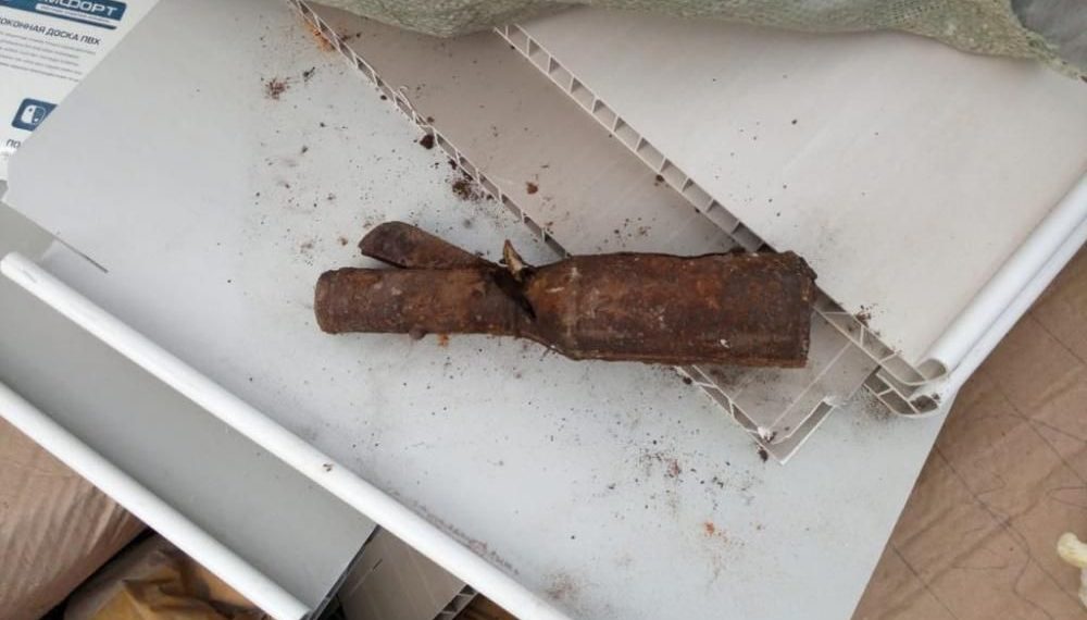 Гранату времен Первой мировой войны наши на стройке в Бердске