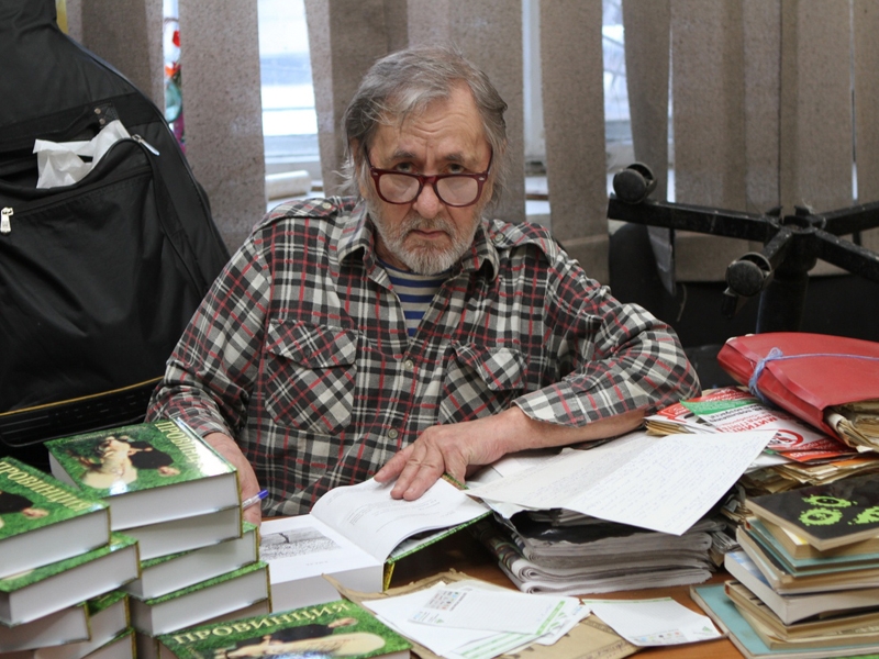 валерий лазуткин