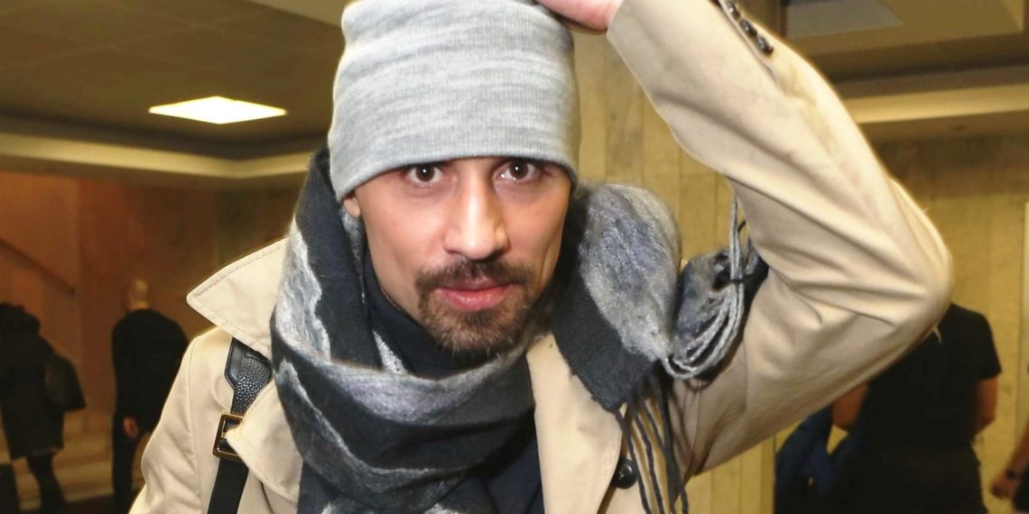 Билану вкрутили девять шурупов и вставили пластину после перелома