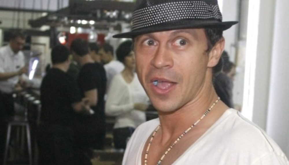 Павел Деревянко озвучил мысли кошек Куклачева