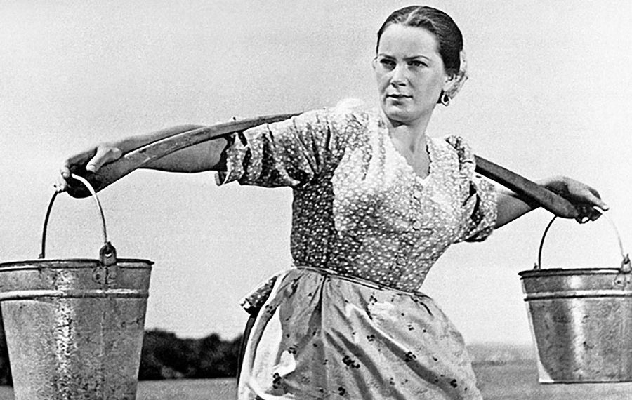 4 испытания Элины Быстрицкой — ушла из жизни исполнительница Аксиньи из «Тихого Дона»