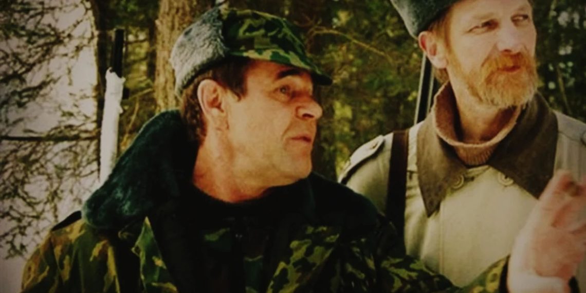 кадр из фильма "Особенности национальной охоты" (1995)