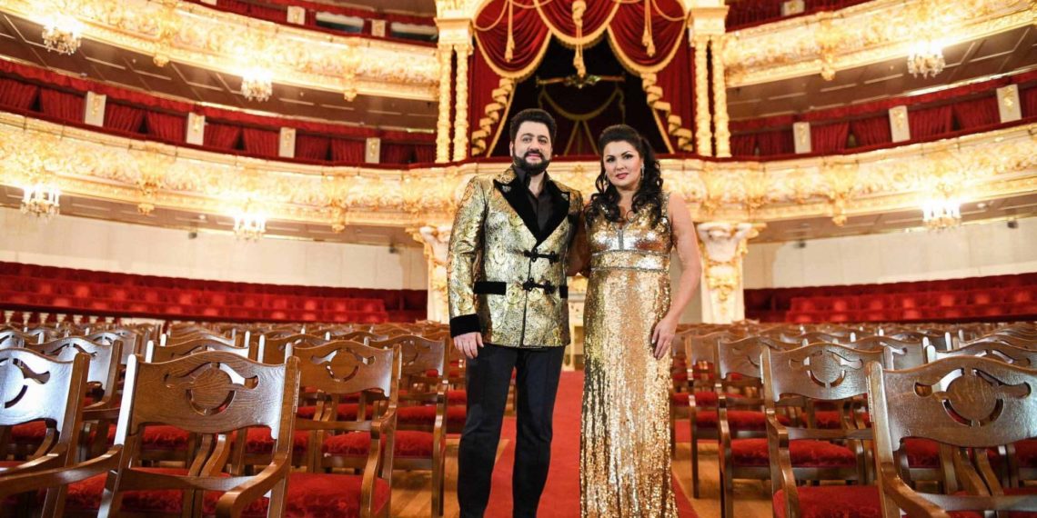 Кто стал отчимом ребенку Анны Нетребко и как дети Павла Прилучного помогают папе?