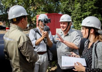 Лидеры общественности Новосибирска проинспектировали ход ремонтов городских тепломагистралей