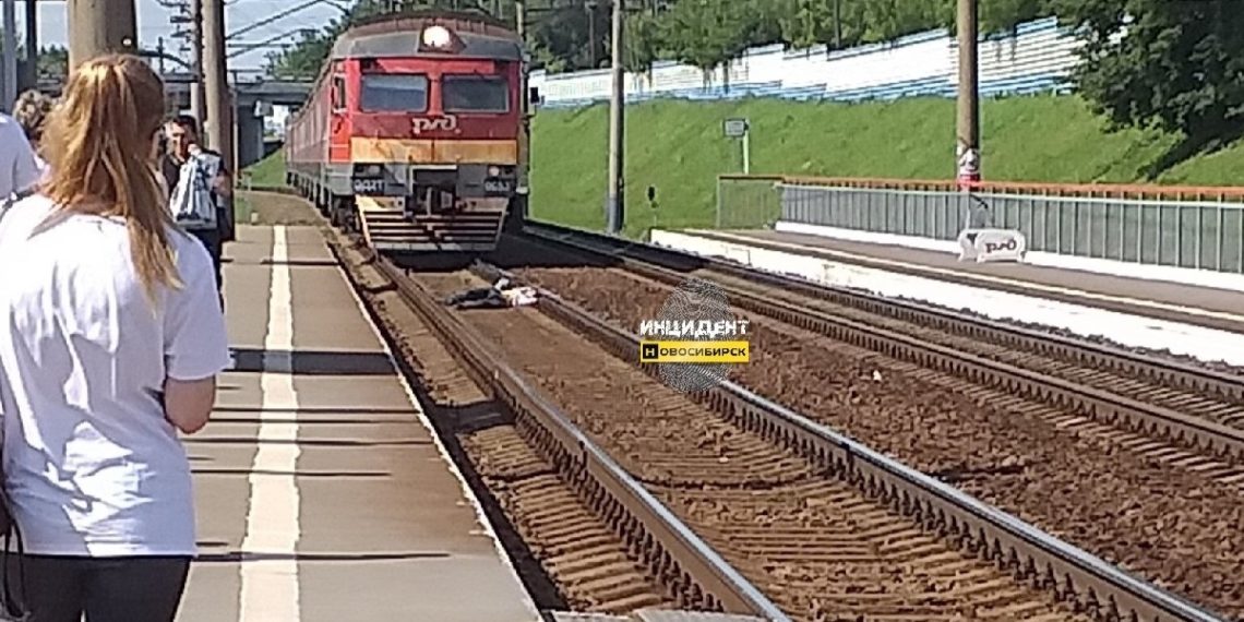 Новосибирец погиб под колесами поезда на Ключ-Камышенском плато
