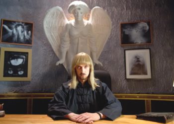 Экстрасенс Святозар оказался жуликом и прохвостом