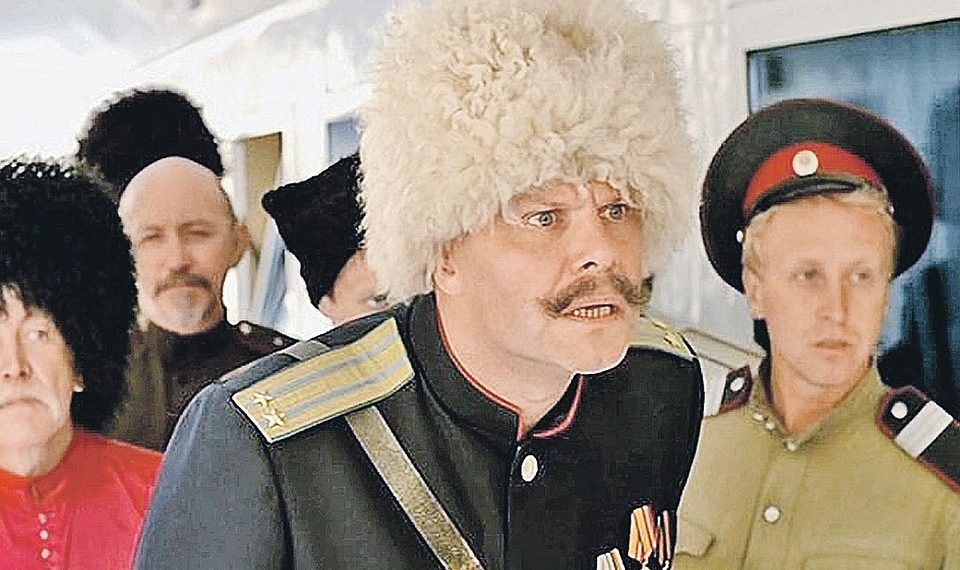 кадр из фильма "День выборов" (2007)