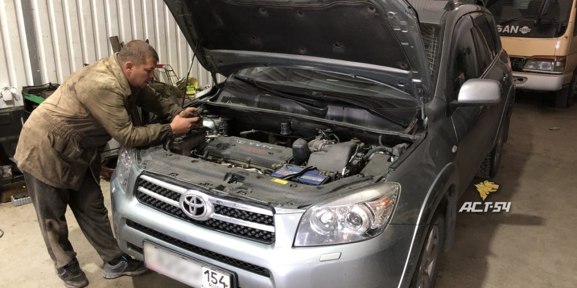 Удар молнии на шоссе в Новосибирске сжег системы автомобиля